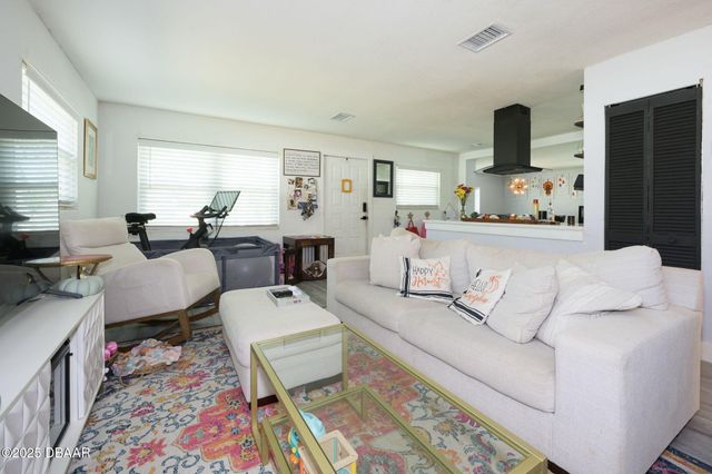 1597 3rd Street, Daytona Beach, FL 32117