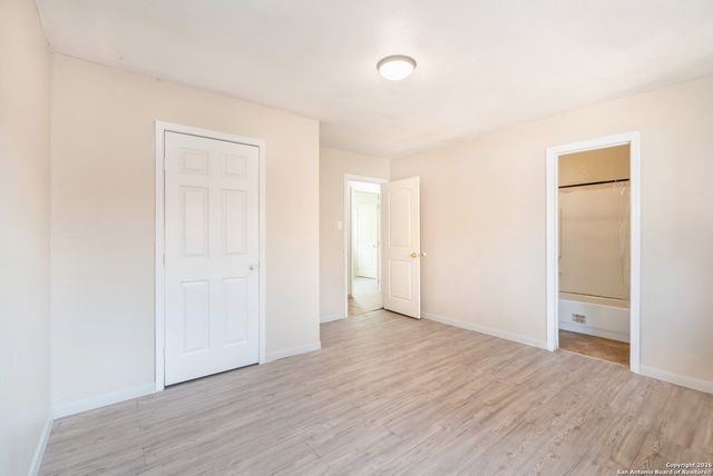 5207 Overpool St, San Antonio, TX 78228