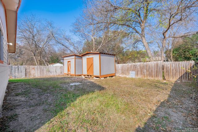 5207 Overpool St, San Antonio, TX 78228