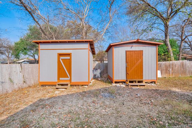 5207 Overpool St, San Antonio, TX 78228