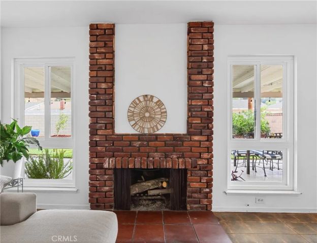19533 Babington, Canyon Country, CA 91351