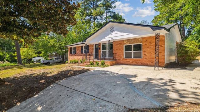 1002 Fleetwood Drive, Fayetteville, NC 28305