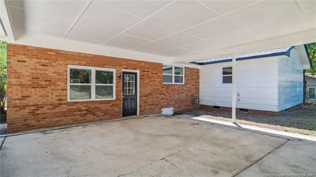 1002 Fleetwood Drive, Fayetteville, NC 28305