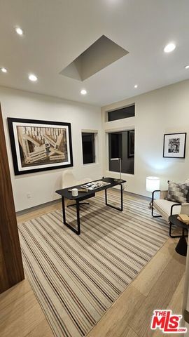 10572 Putney Road, Los Angeles, CA 90064
