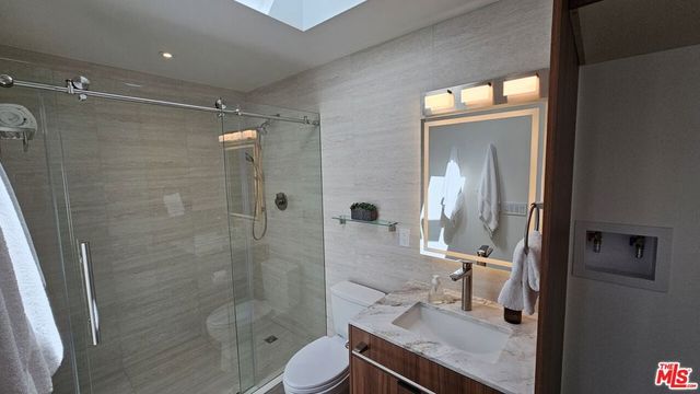 10572 Putney Road, Los Angeles, CA 90064
