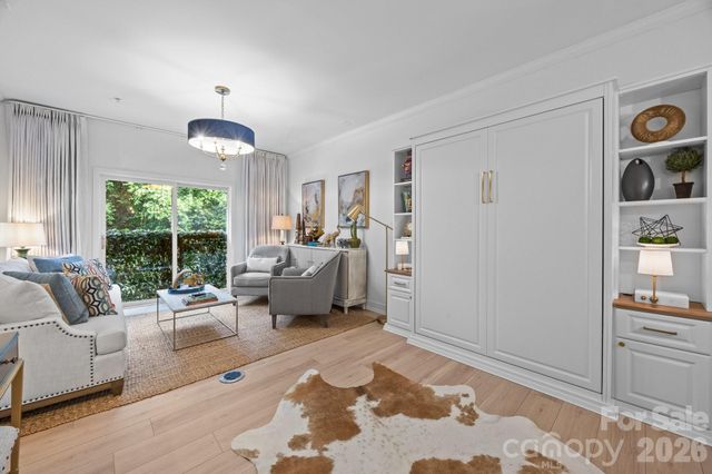 630 Calvert Street 111, Charlotte, NC 28208