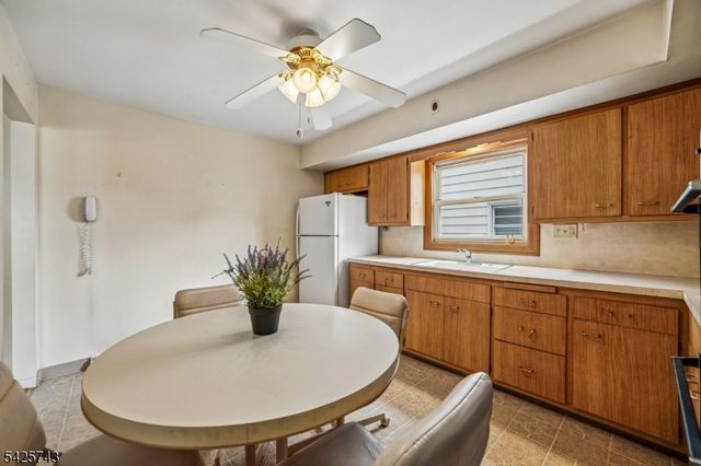 31 Division St, Bloomfield Twp., NJ 07003