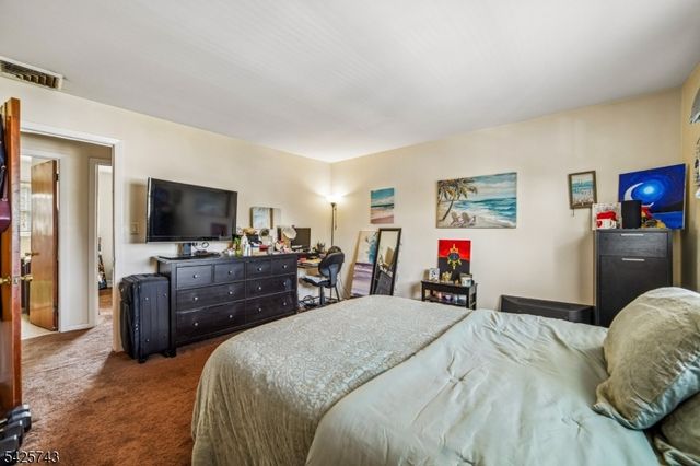 31 Division St, Bloomfield Twp., NJ 07003