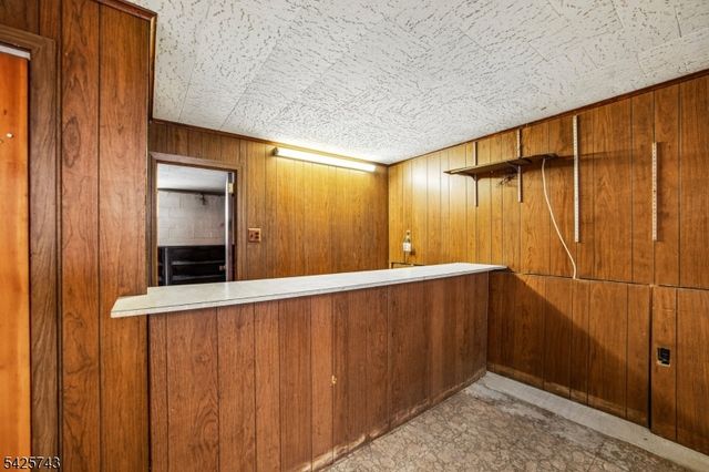 31 Division St, Bloomfield Twp., NJ 07003