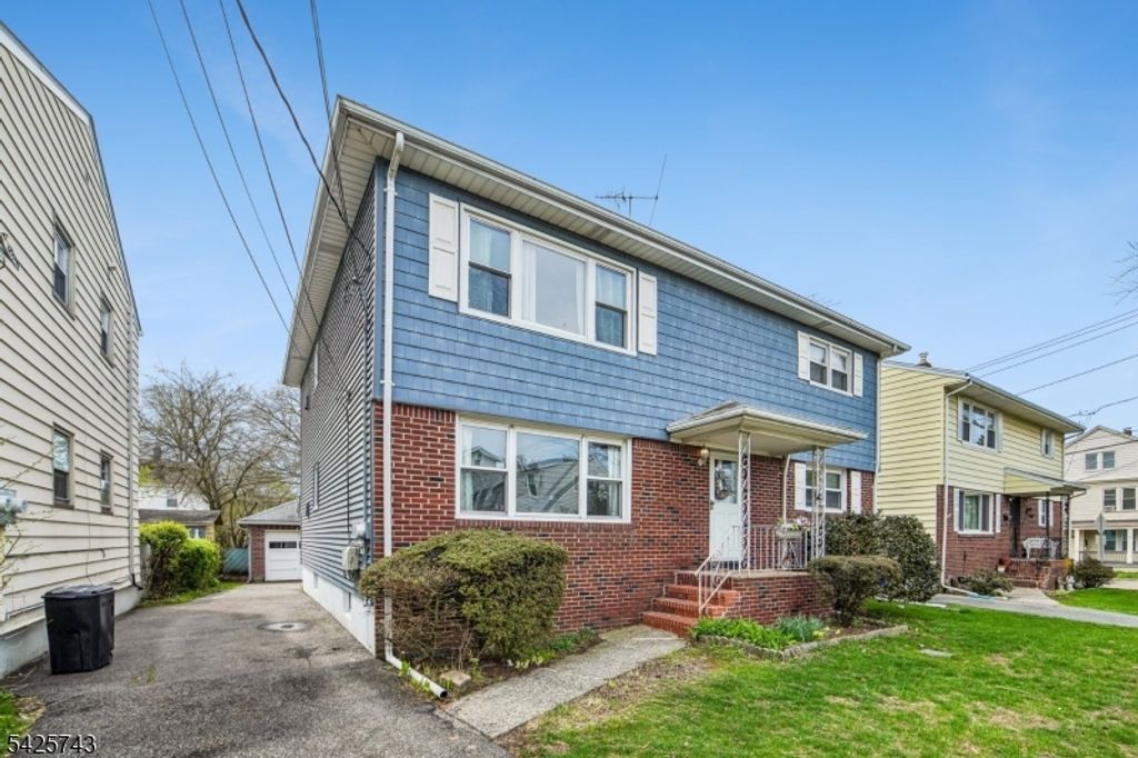 31 Division St, Bloomfield Twp., NJ 07003