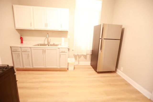 637 W 59th Street, Chicago, IL 60621