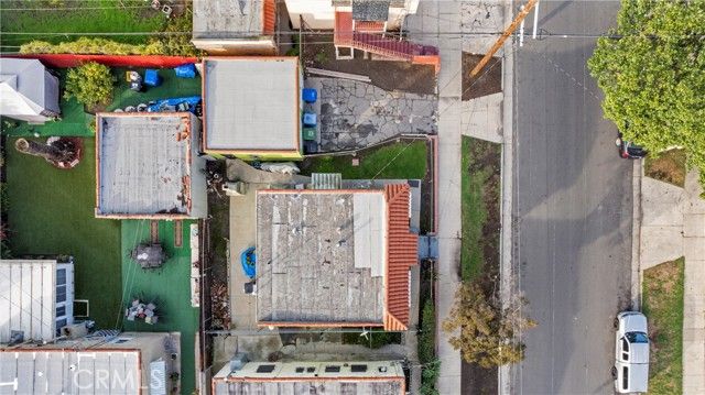 7015 S Harvard, Los Angeles, CA 90047