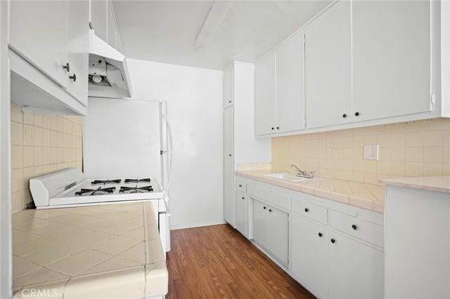 1422 N Curson Avenue 15, Los Angeles, CA 90046