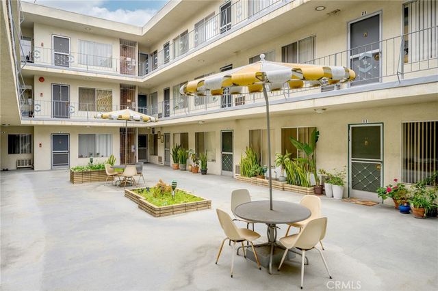 1422 N Curson Avenue 15, Los Angeles, CA 90046