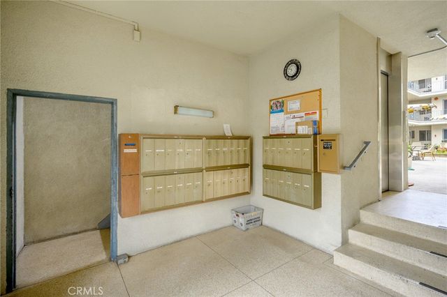 1422 N Curson Avenue 15, Los Angeles, CA 90046