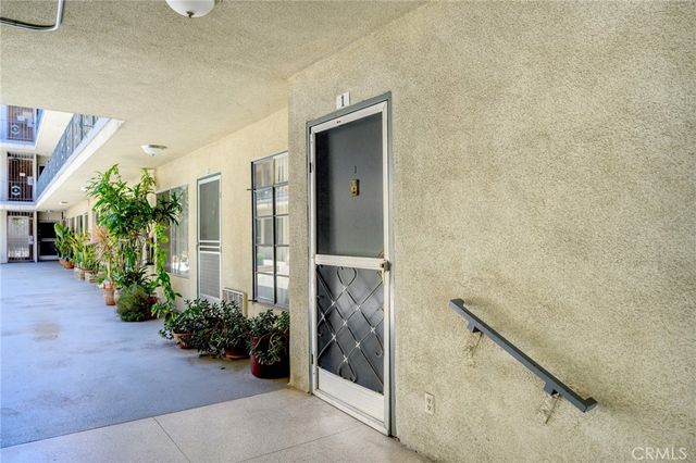 1422 N Curson Avenue 15, Los Angeles, CA 90046