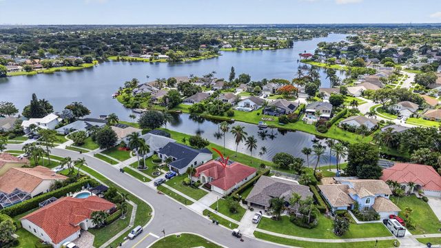 1224 Lake Breeze Drive, Wellington, FL 33414