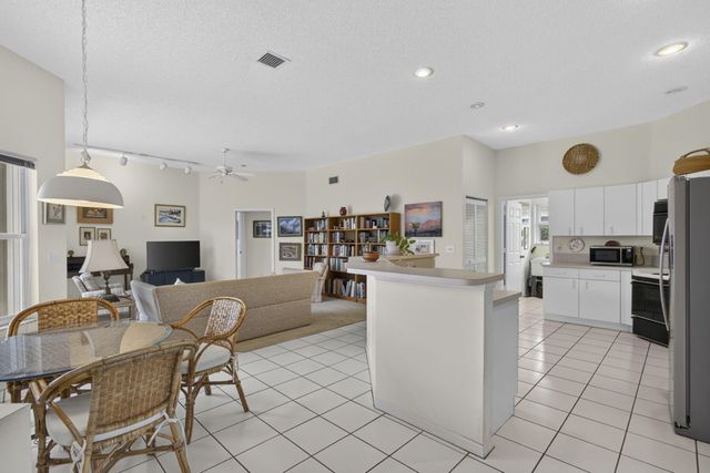 1224 Lake Breeze Drive, Wellington, FL 33414