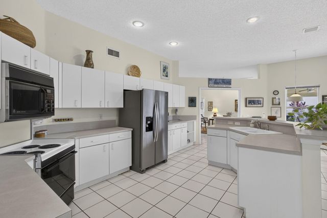 1224 Lake Breeze Drive, Wellington, FL 33414