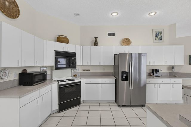 1224 Lake Breeze Drive, Wellington, FL 33414