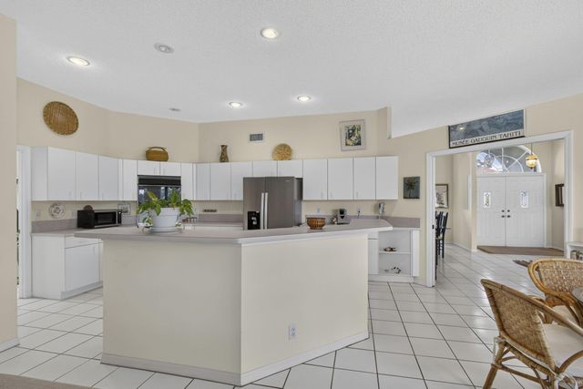 1224 Lake Breeze Drive, Wellington, FL 33414