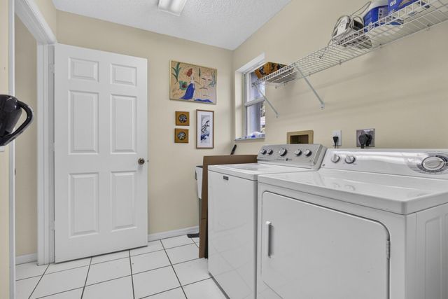 1224 Lake Breeze Drive, Wellington, FL 33414