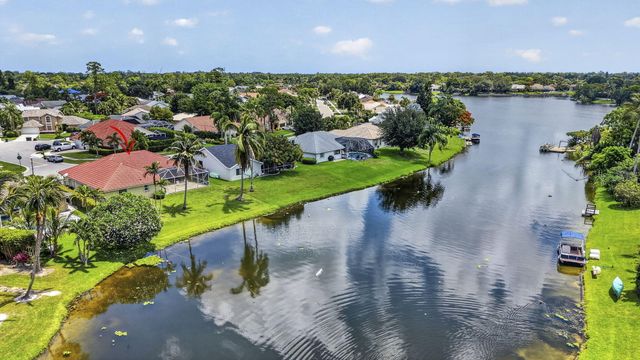 1224 Lake Breeze Drive, Wellington, FL 33414