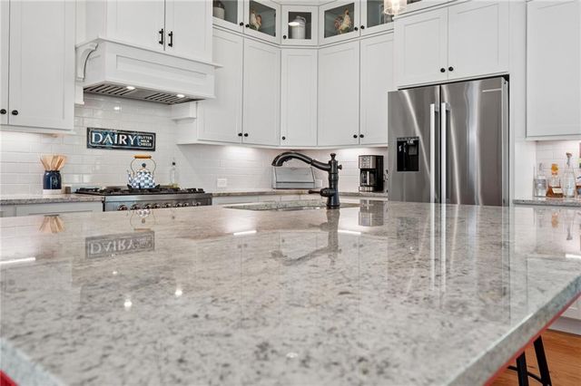 304 Woodstock Seven Drive, Woodstock, GA 30188
