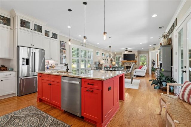 304 Woodstock Seven Drive, Woodstock, GA 30188