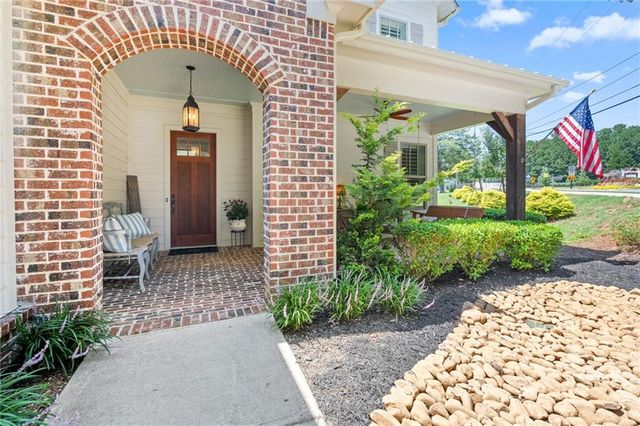 304 Woodstock Seven Drive, Woodstock, GA 30188