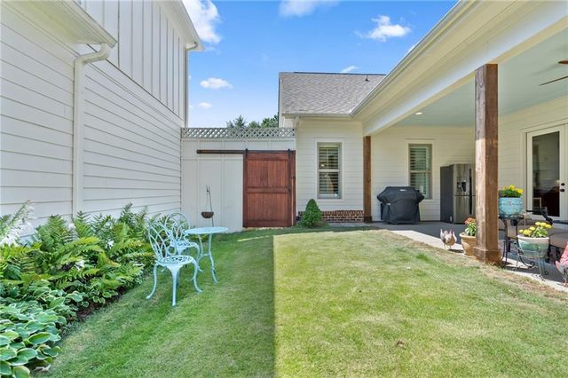 304 Woodstock Seven Drive, Woodstock, GA 30188