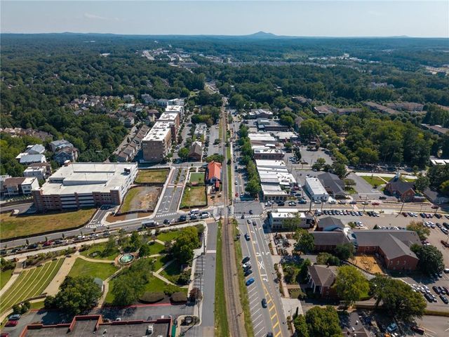304 Woodstock Seven Drive, Woodstock, GA 30188