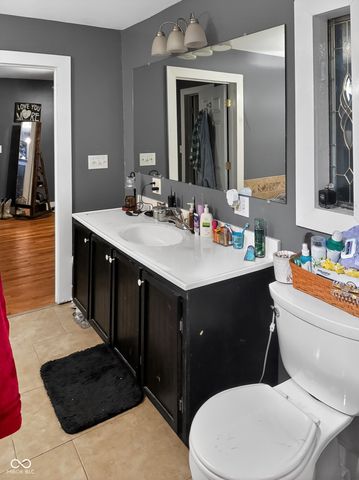 786 E 400 N, Greenfield, IN 46140