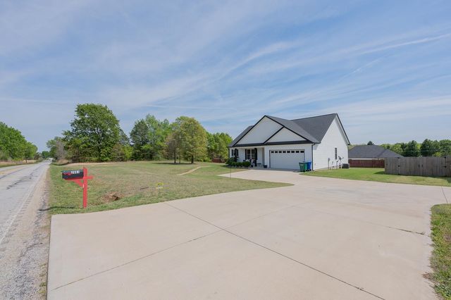 2991 Hwy 14, Woodruff, SC 29388
