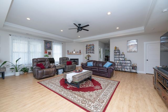 2991 Hwy 14, Woodruff, SC 29388
