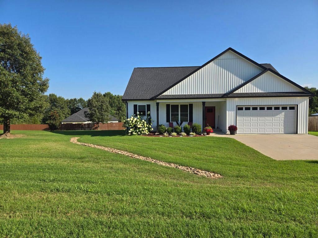 2991 Hwy 14, Woodruff, SC 29388