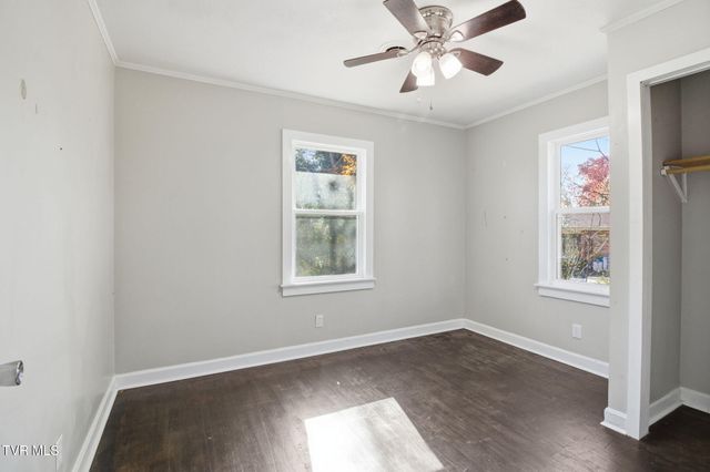 108 Cottonwood Drive, Greeneville, TN 37745