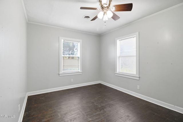 108 Cottonwood Drive, Greeneville, TN 37745