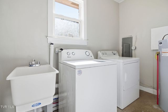 108 Cottonwood Drive, Greeneville, TN 37745