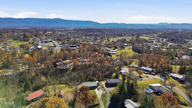 108 Cottonwood Drive, Greeneville, TN 37745