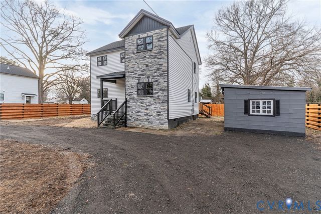 1952 Powell Rd, Richmond, VA 23224