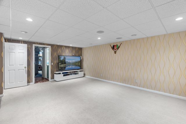 4990 148th Path W, Apple Valley, MN 55124