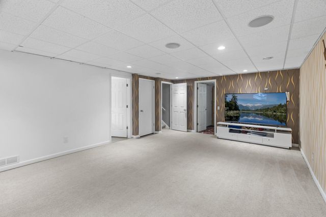 4990 148th Path W, Apple Valley, MN 55124