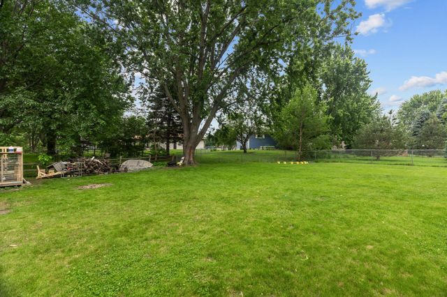 4990 148th Path W, Apple Valley, MN 55124