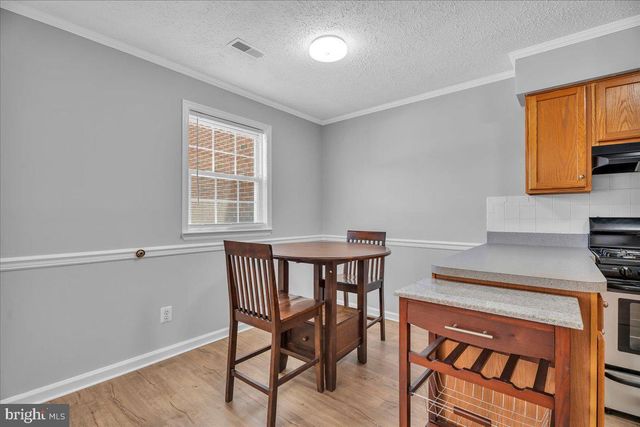 39 EAVES MILL RD, Medford, NJ 08055