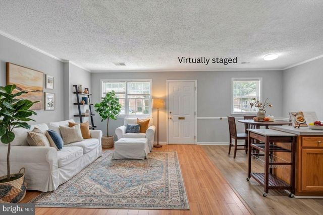 39 EAVES MILL RD, Medford, NJ 08055