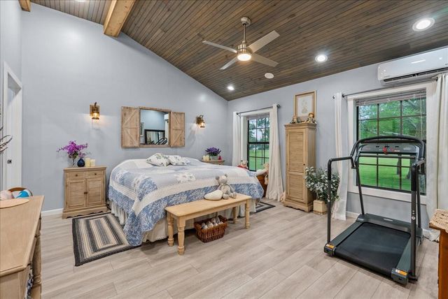 7808 Carolyn Street, Santa Fe, TX 77517