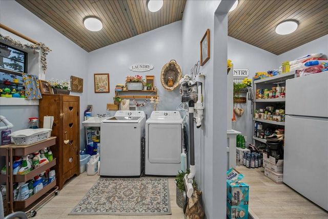 7808 Carolyn Street, Santa Fe, TX 77517