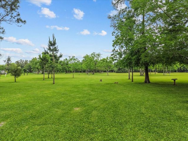 7808 Carolyn Street, Santa Fe, TX 77517