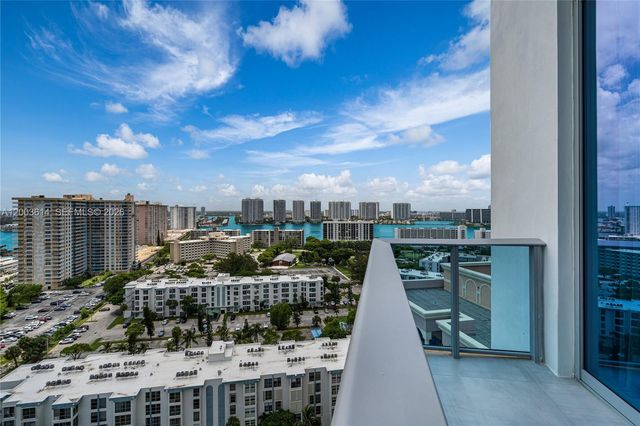 17550 Collins Ave PH1, Sunny Isles Beach, FL 33160